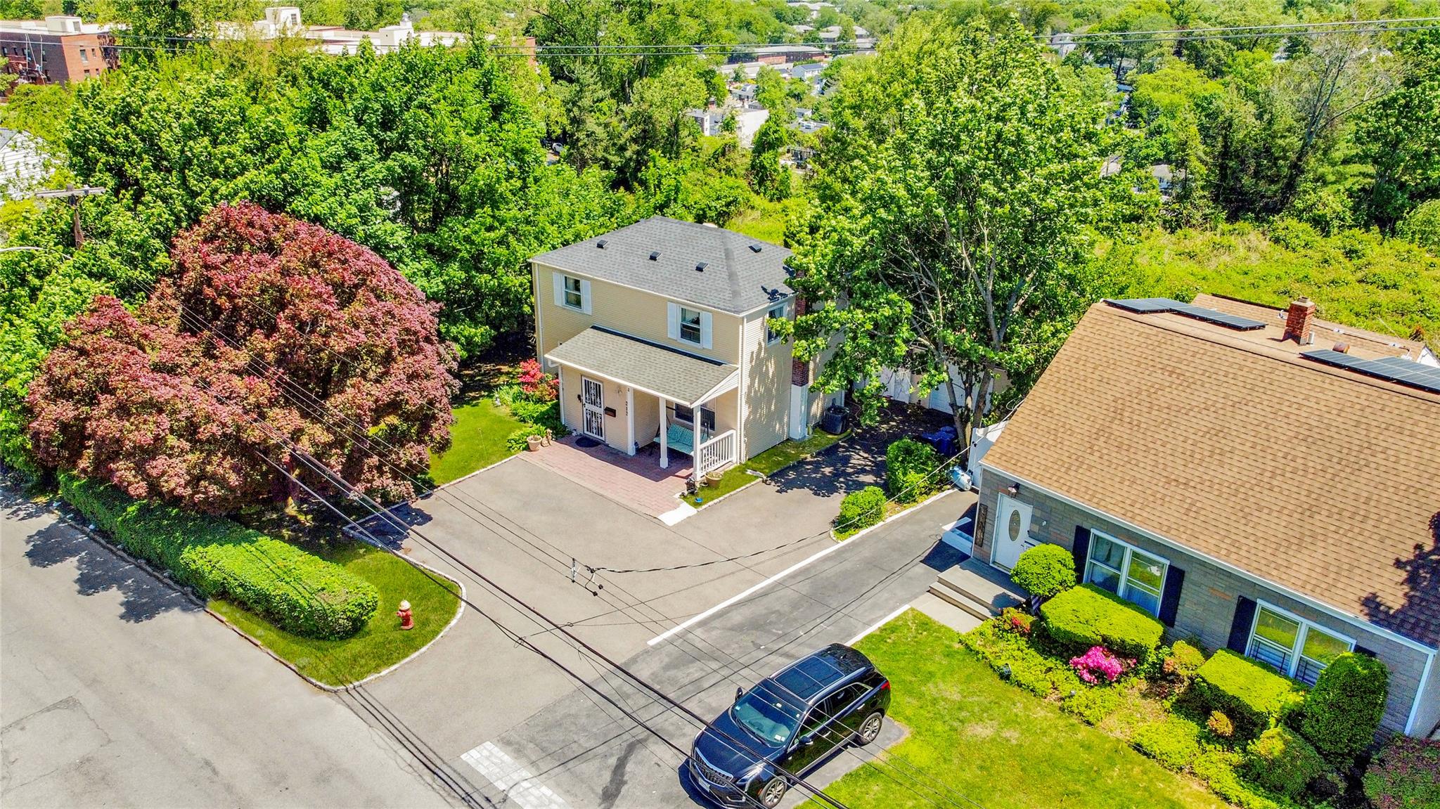 313 Concord Road, Yonkers, New York image 27