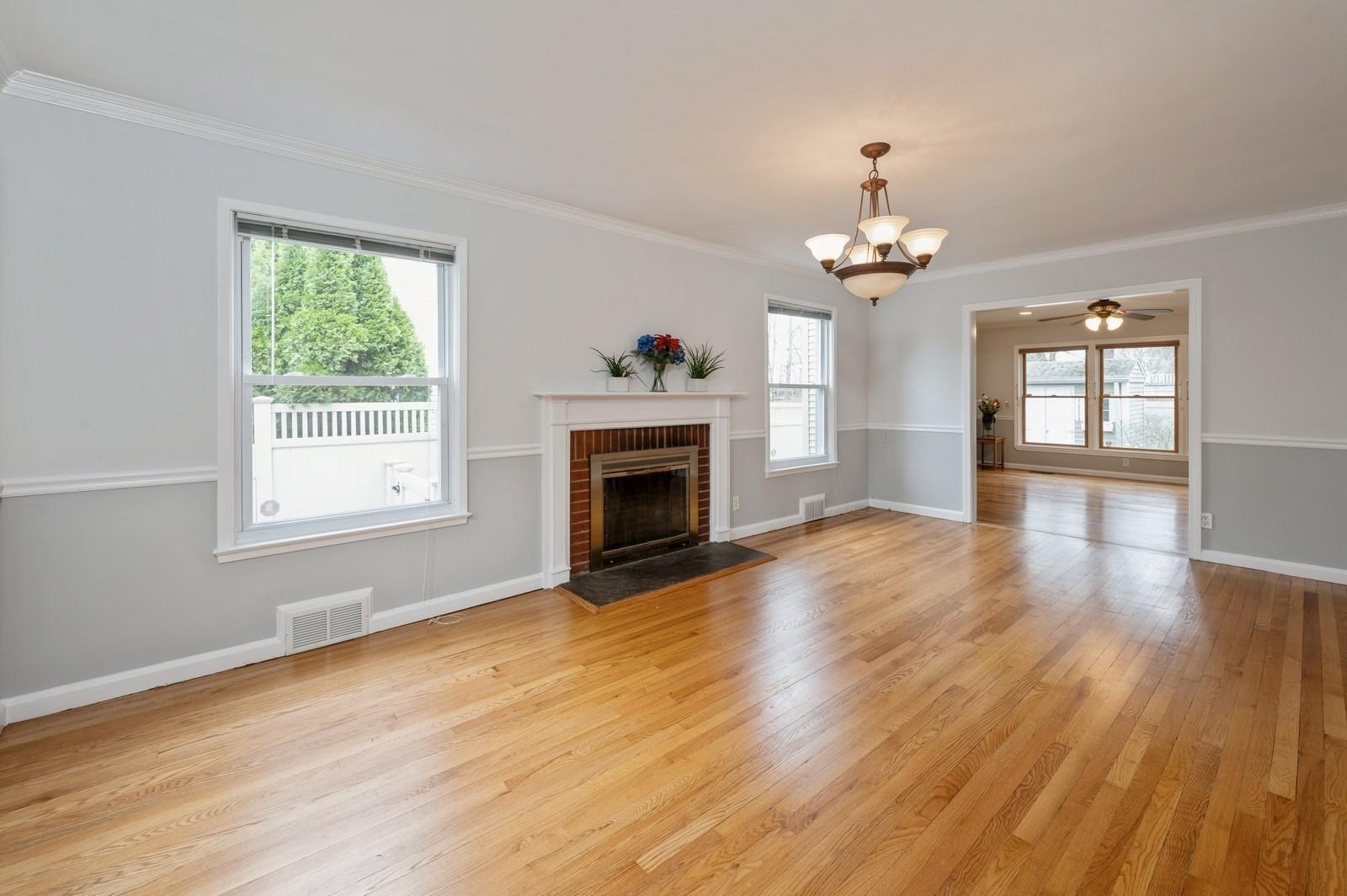 19 Longview Drive, Eastchester, New York image 6