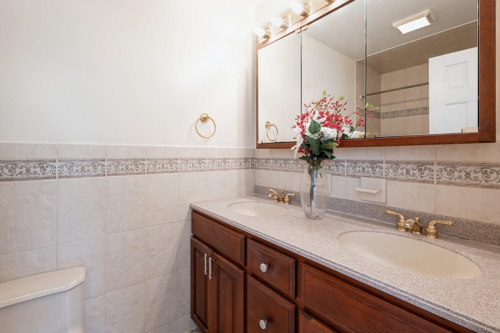 19 Longview Drive, Eastchester, New York image 28