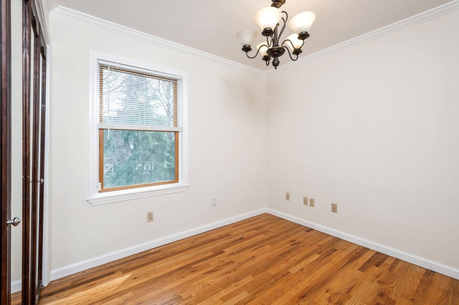 19 Longview Drive, Eastchester, New York image 26