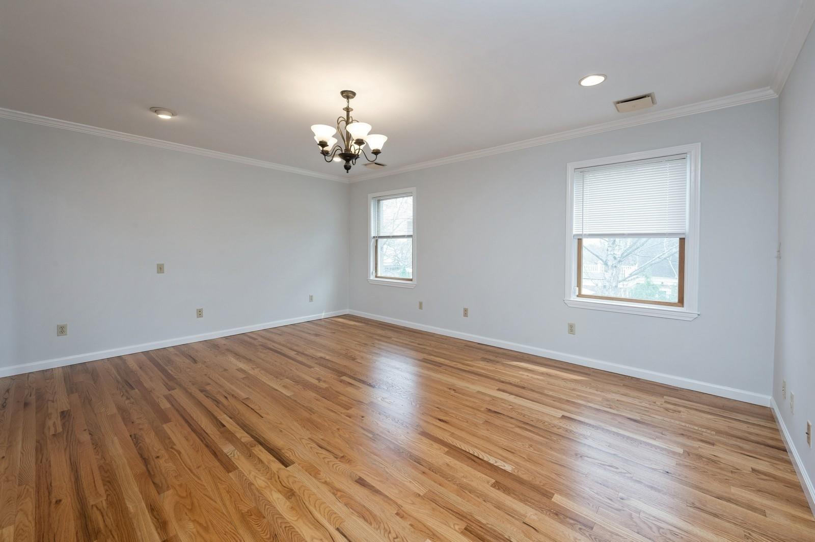19 Longview Drive, Eastchester, New York image 23