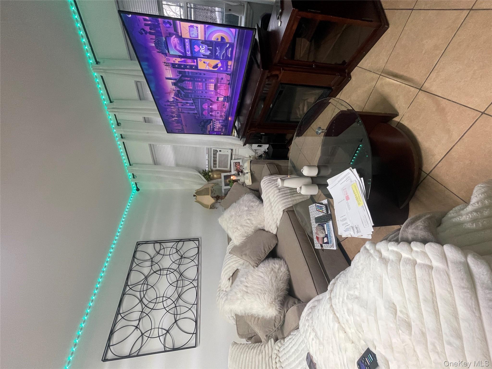 2730 Kingsbridge Terrace