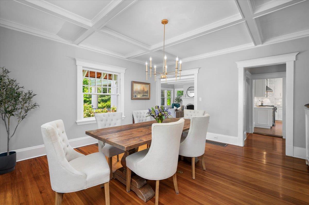35 Mayhew Avenue, Larchmont, New York image 8