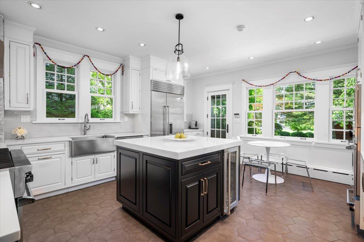 35 Mayhew Avenue, Larchmont, New York image 9