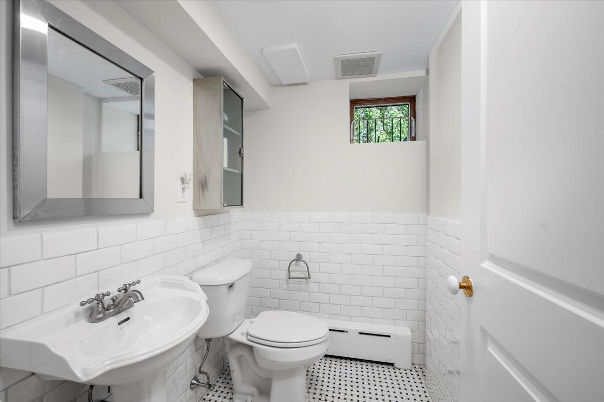 35 Mayhew Avenue, Larchmont, New York image 27