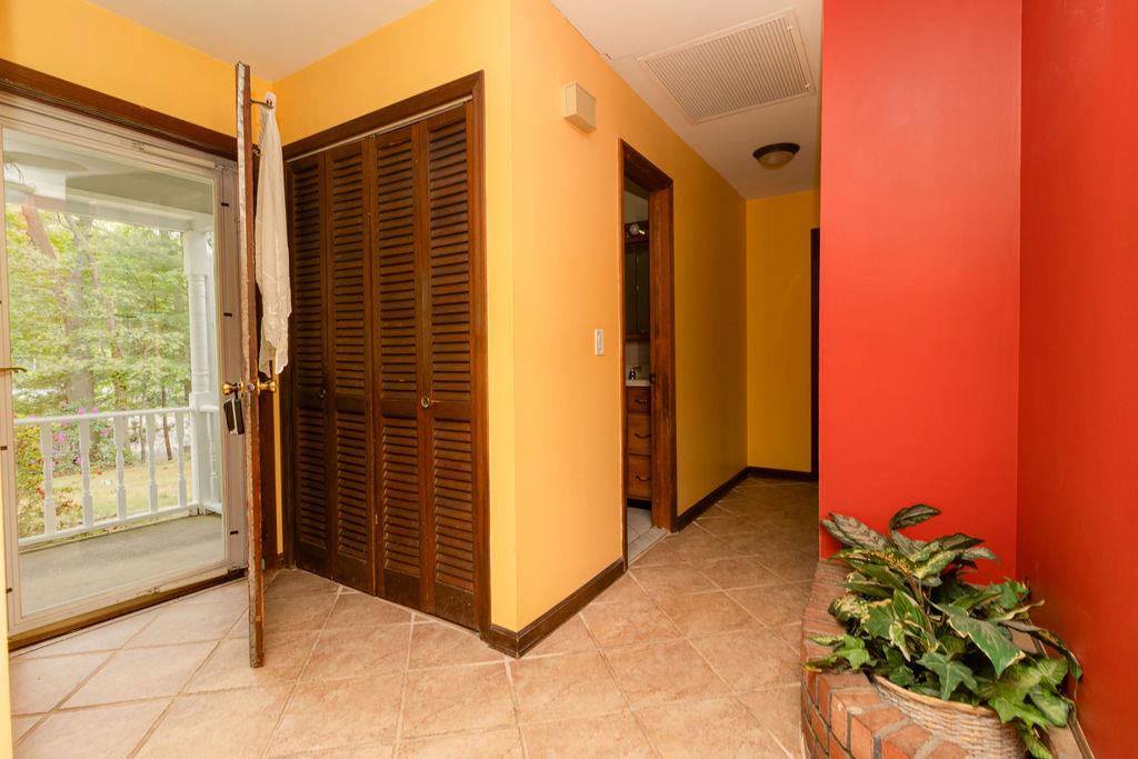 45 Hillside Road, Stony Brook, New York image 13