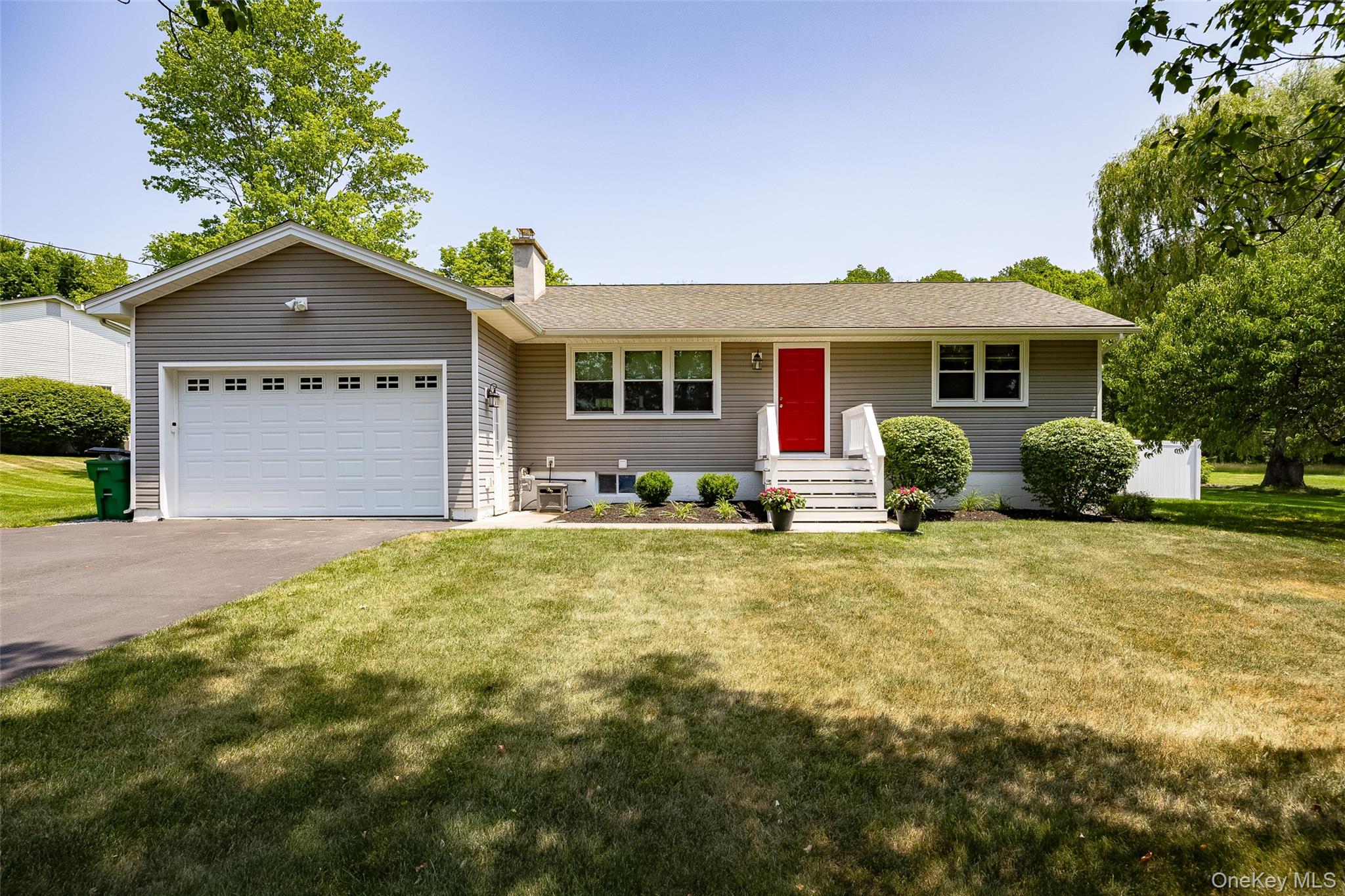 12 Hi View Road