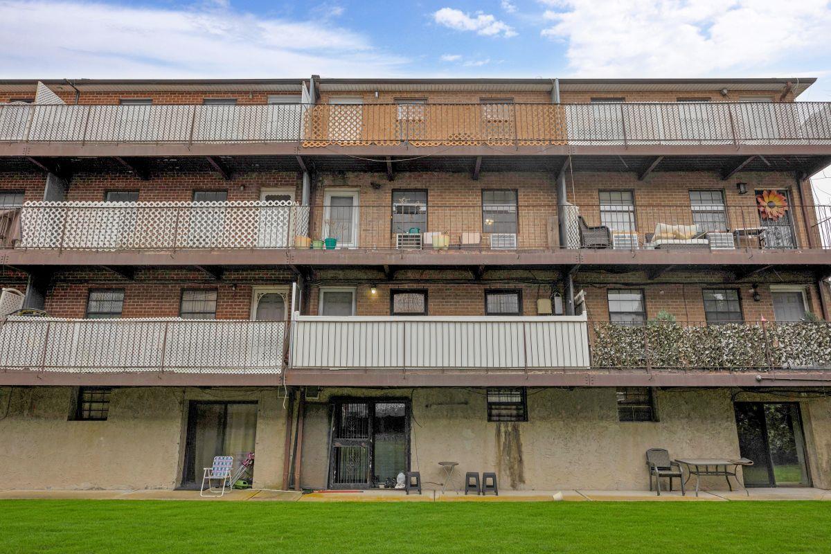 151-17 78th Street #2N-2, Howard Beach, New York image 17