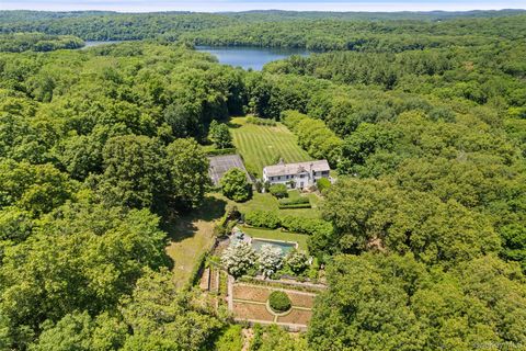 Homes For Sale - 242 Croton Lake Road<br/> Katonah, NY 10536