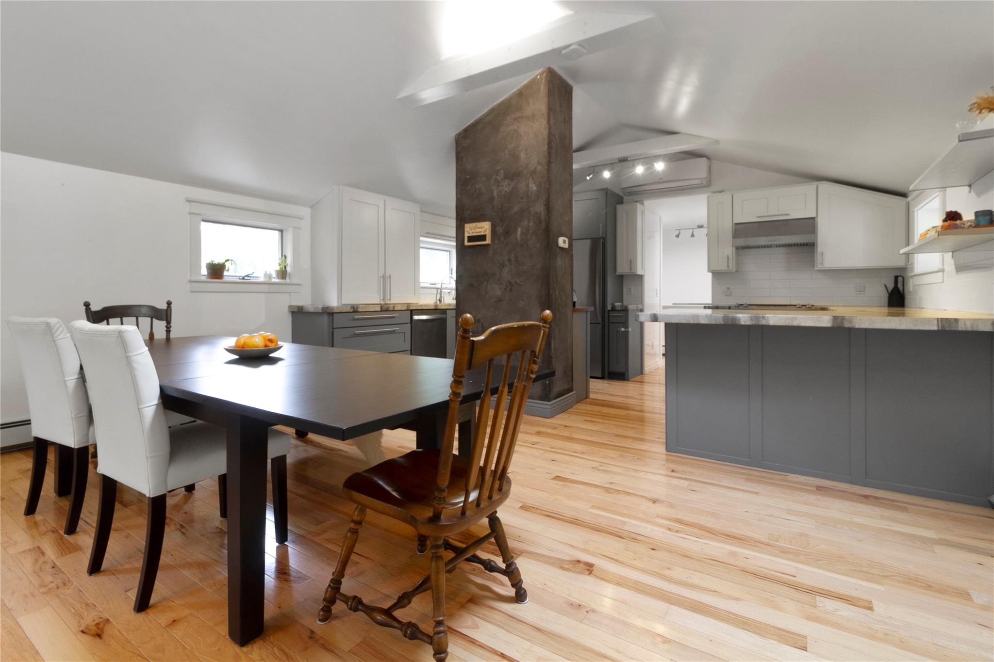 Batten Road, Croton-On-Hudson, New York - 3 Bedrooms  
2 Bathrooms  
6 Rooms - 