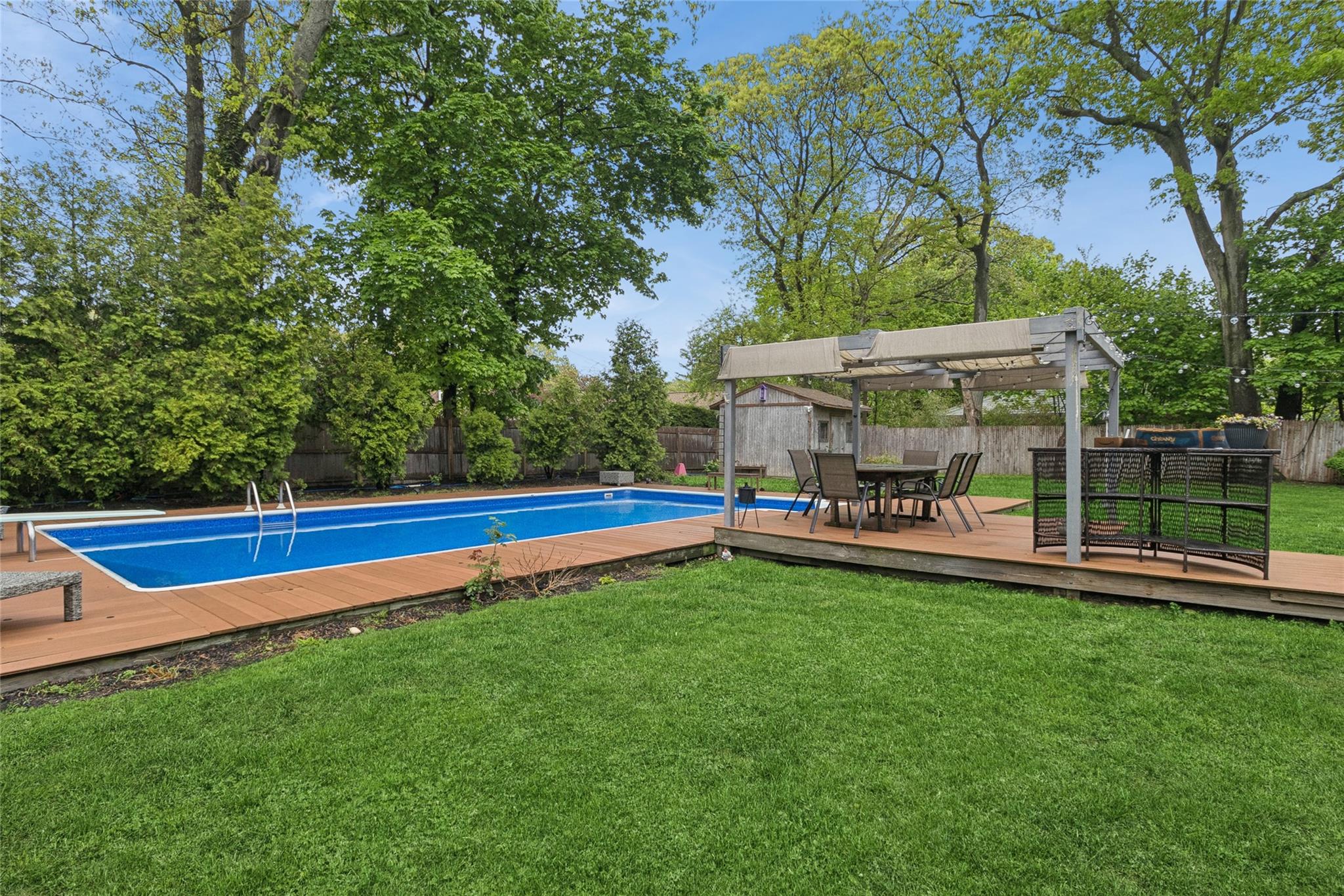 1 Arnold Court, Port Jefferson Station, New York image 22