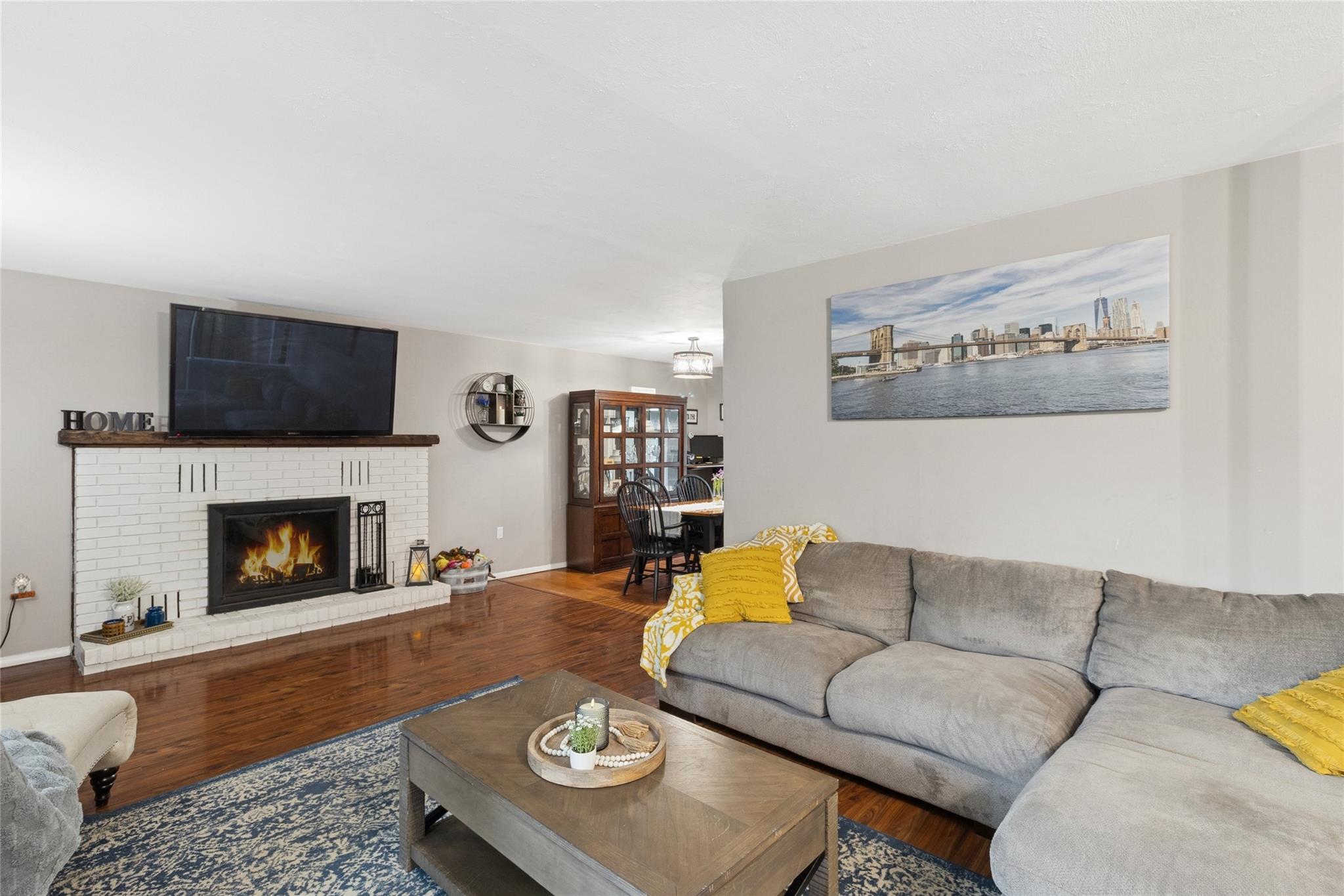 1 Arnold Court, Port Jefferson Station, New York image 11