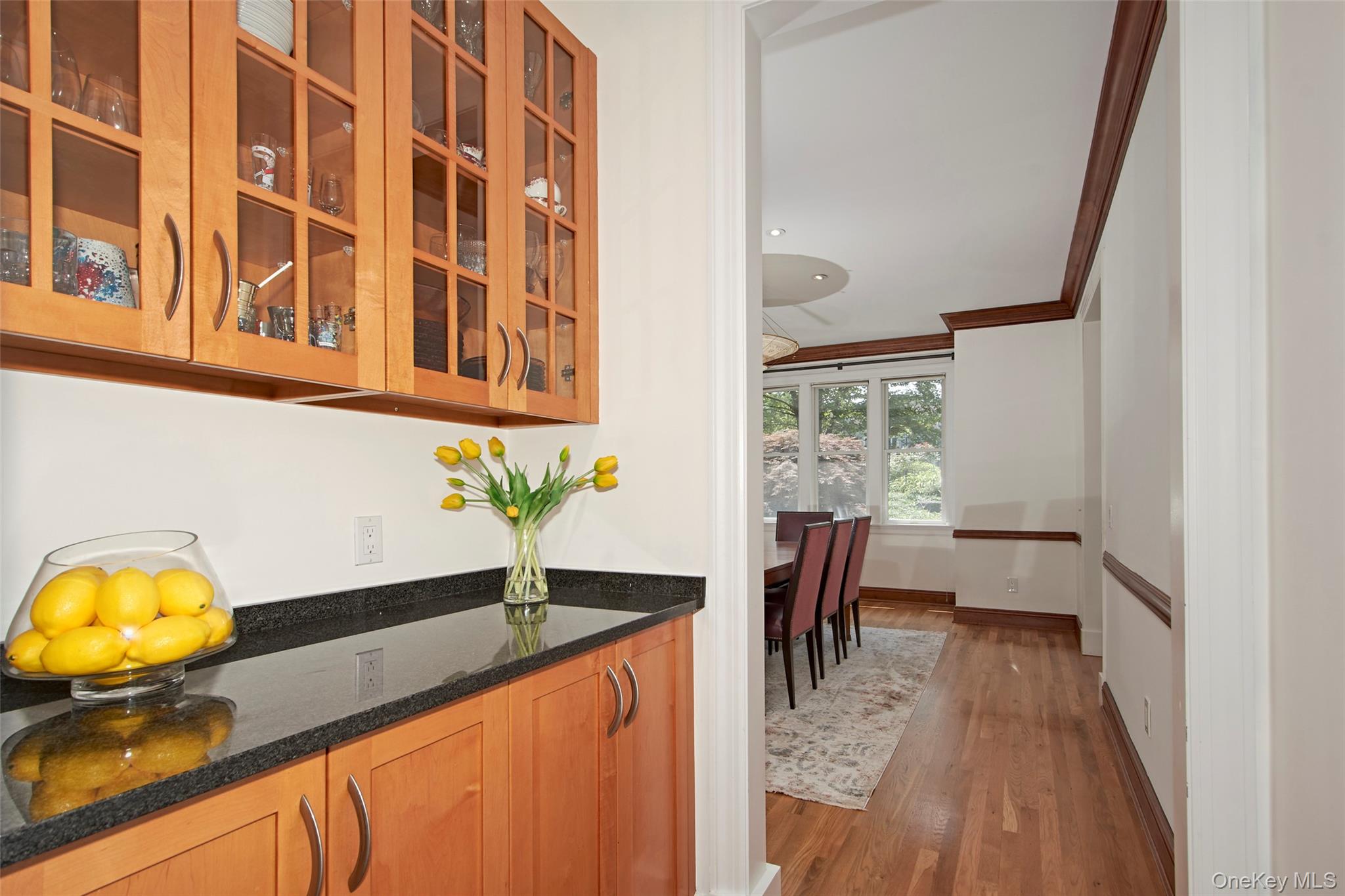 Chappaqua, New York 10514, United States, 4 Bedrooms Bedrooms, ,5 BathroomsBathrooms,Residential,Active,182158