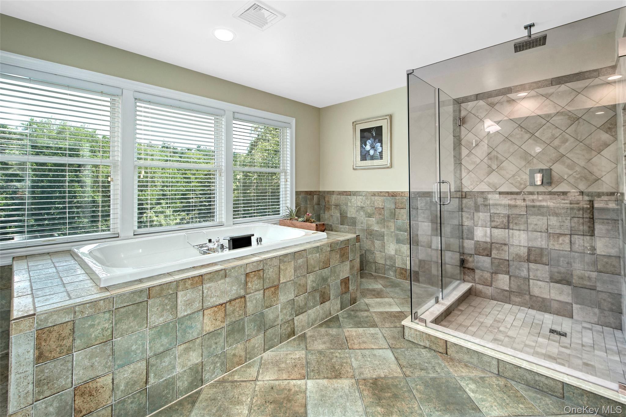 Chappaqua, New York 10514, United States, 4 Bedrooms Bedrooms, ,5 BathroomsBathrooms,Residential,Active,182158