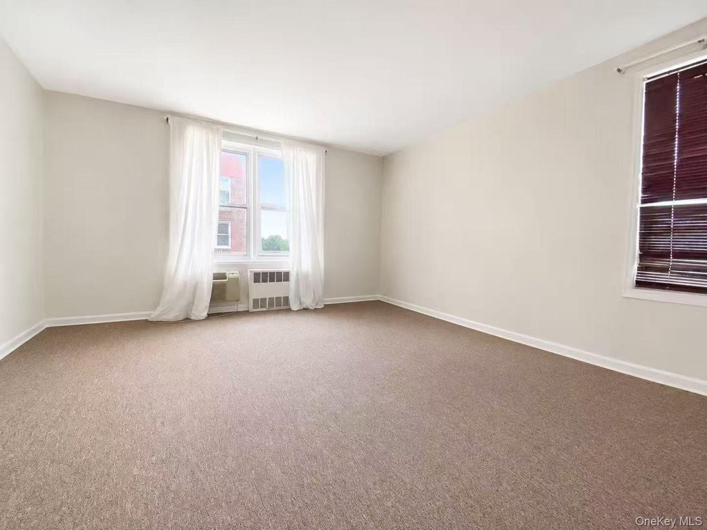 Photo of 14430 Sanford Avenue #5B, Flushing, NY 11355 (MLS # 1037935)