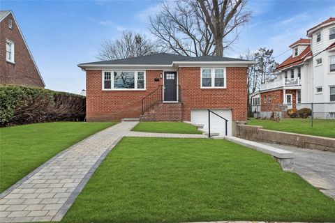 249 St Johns Avenue, Yonkers, NY 10704 - MLS#: 829017