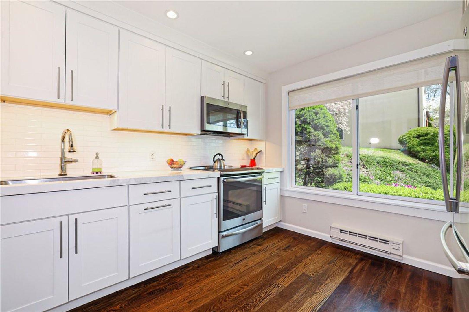 Rental Property at Wildwood Road, Katonah, New York - Bedrooms: 2 
Bathrooms: 3 
Rooms: 6  - $4,200 MO.