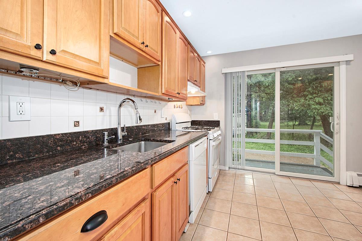 Mount Kisco, New York 10549, United States, 3 Bedrooms Bedrooms, ,2 BathroomsBathrooms,Residential,Coming Soon,140432