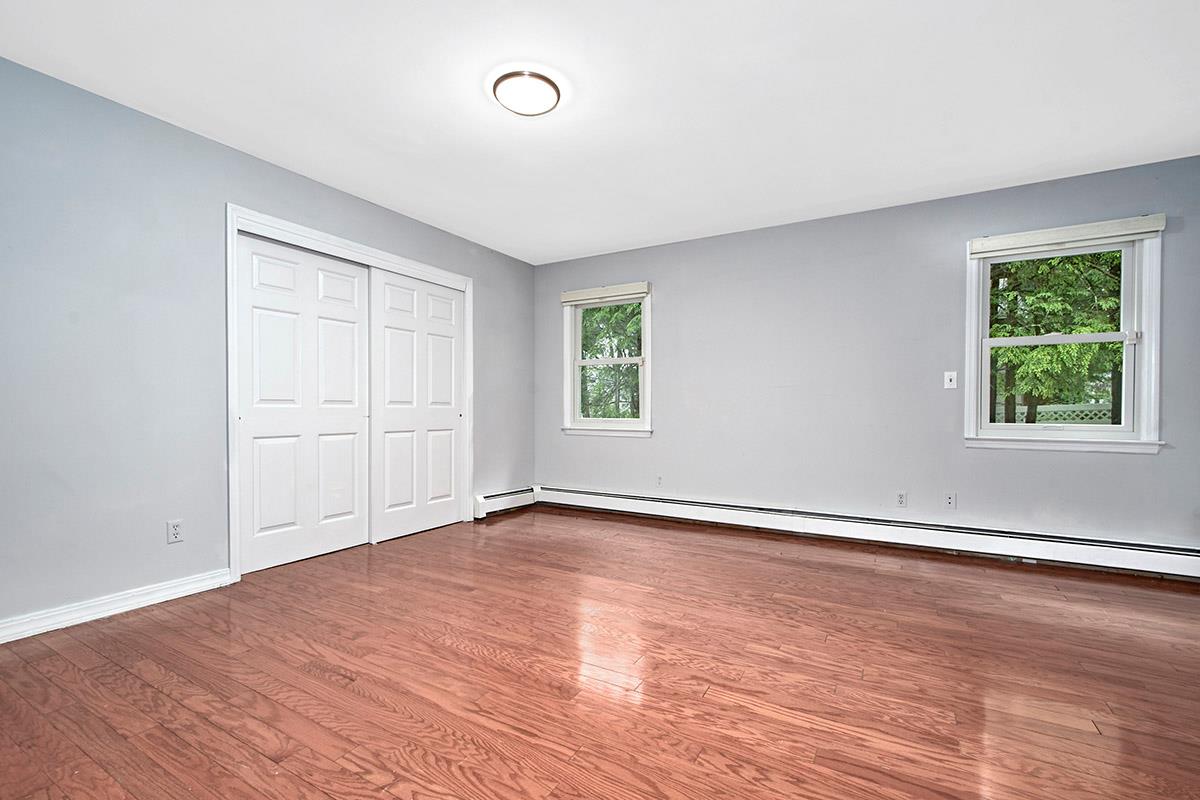 Mount Kisco, New York 10549, United States, 3 Bedrooms Bedrooms, ,2 BathroomsBathrooms,Residential,Coming Soon,140432