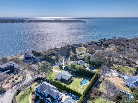 Homes For Sale - 8 Romana Drive<br/> Hampton Bays, NY 11946