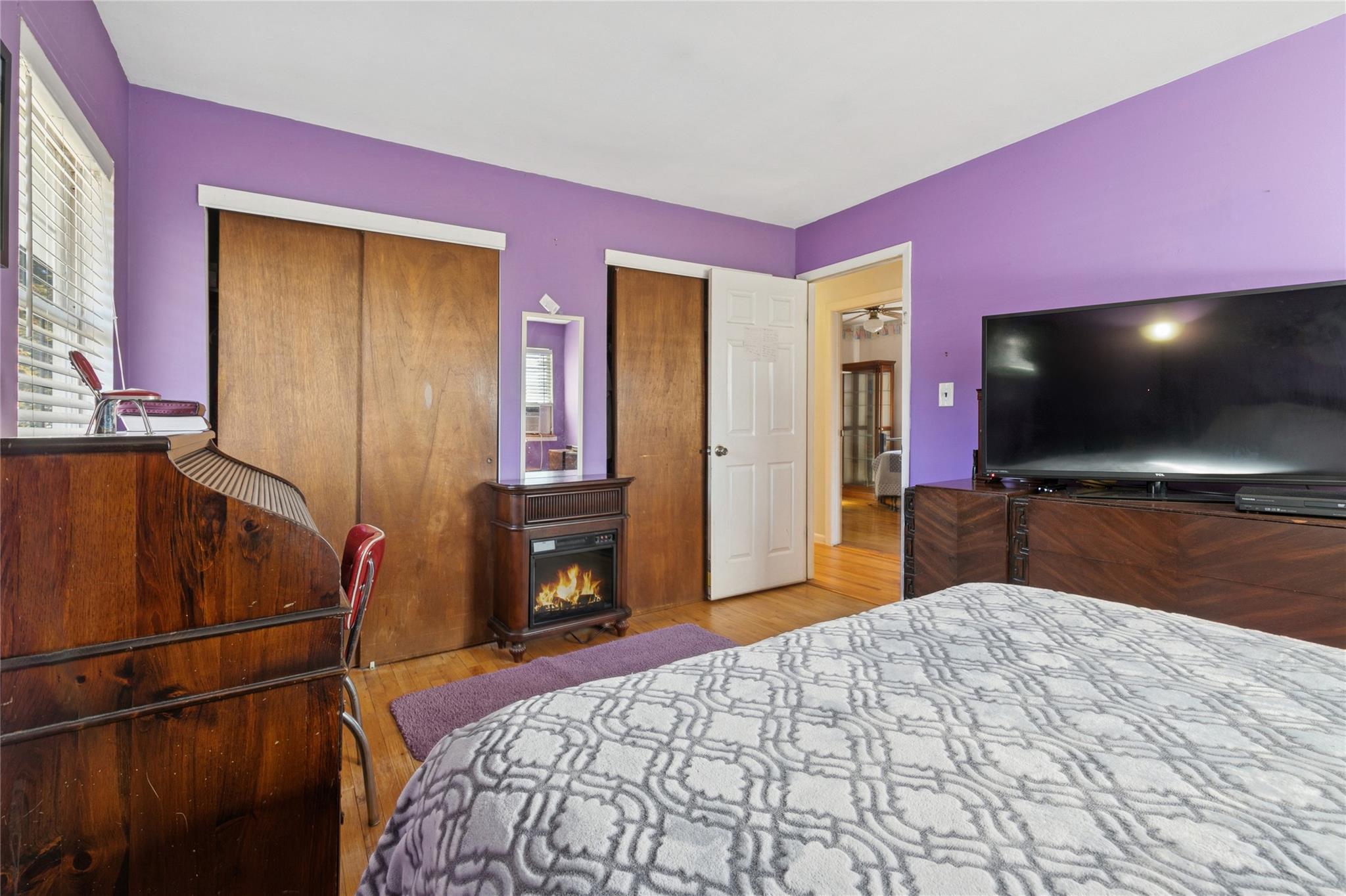 29 Westwood Drive, Shirley, New York image 12