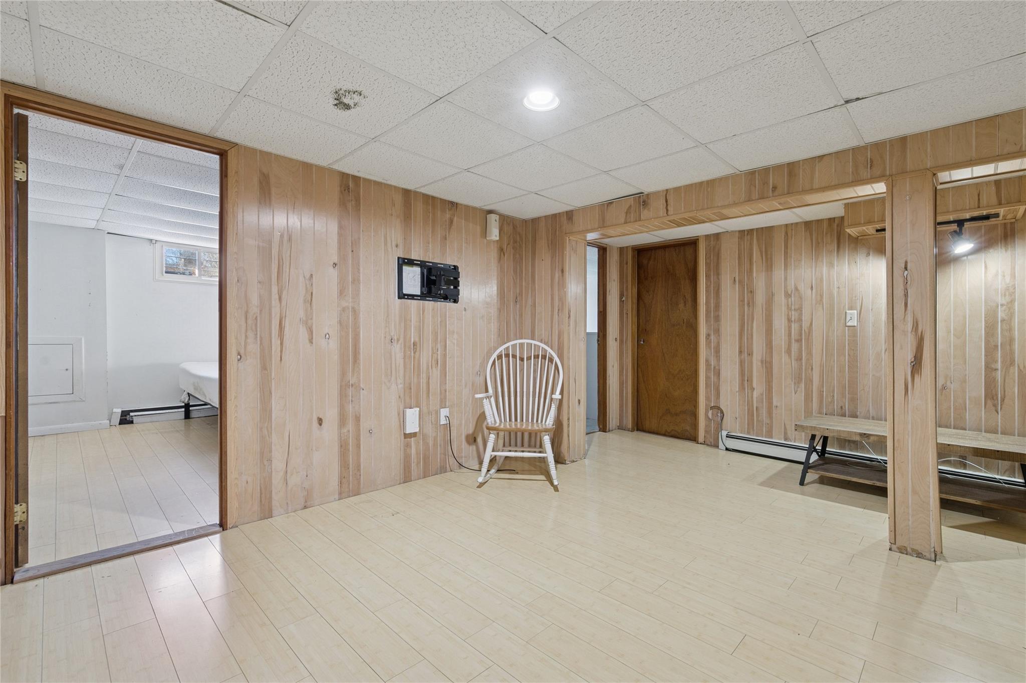 29 Westwood Drive, Shirley, New York image 17