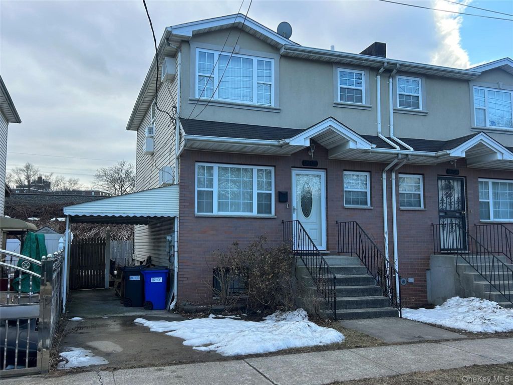 Photo of 11606 Marsden Street, Jamaica, NY 11434 (MLS # 964001)