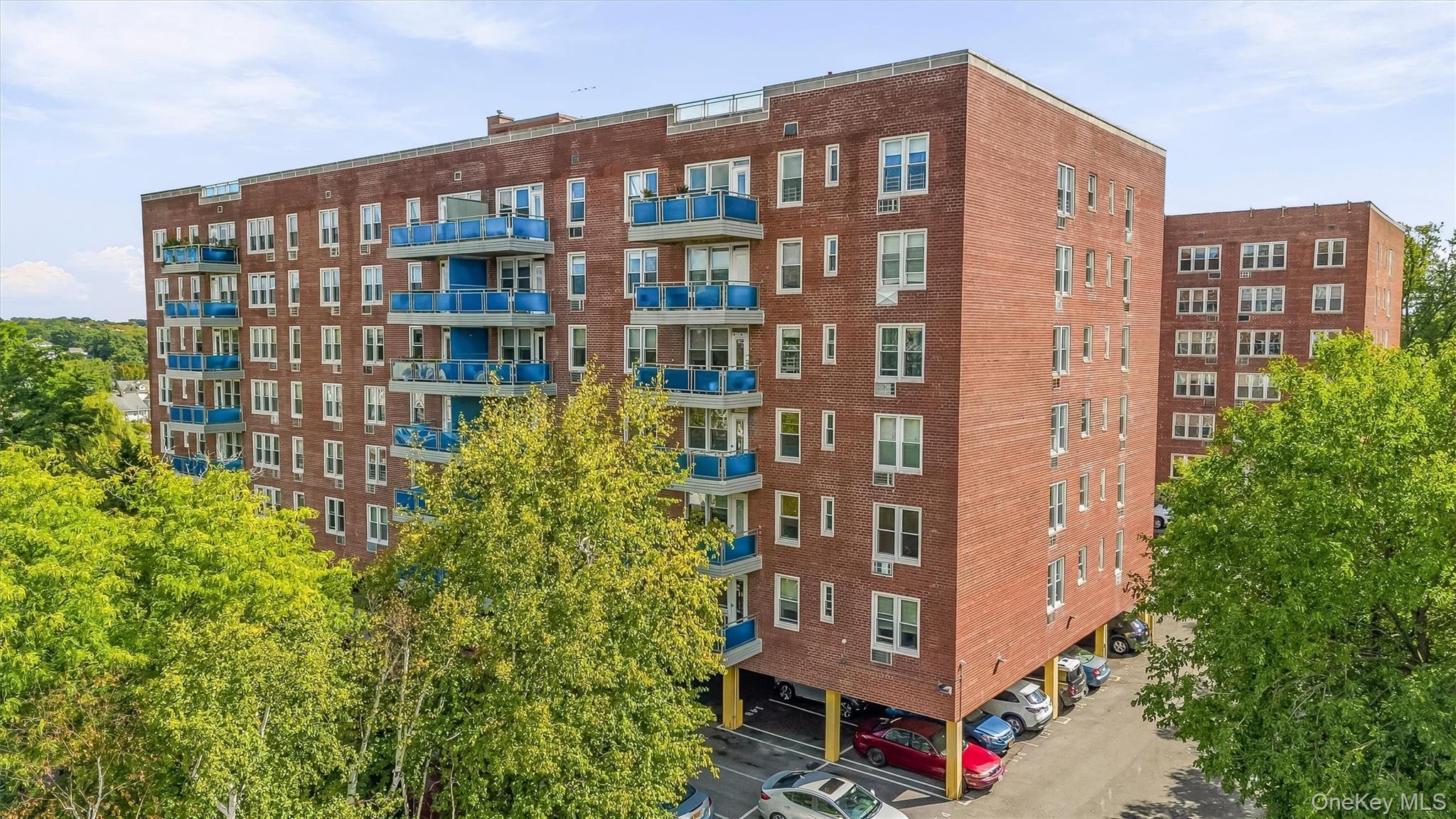 14 Westview Avenue 201