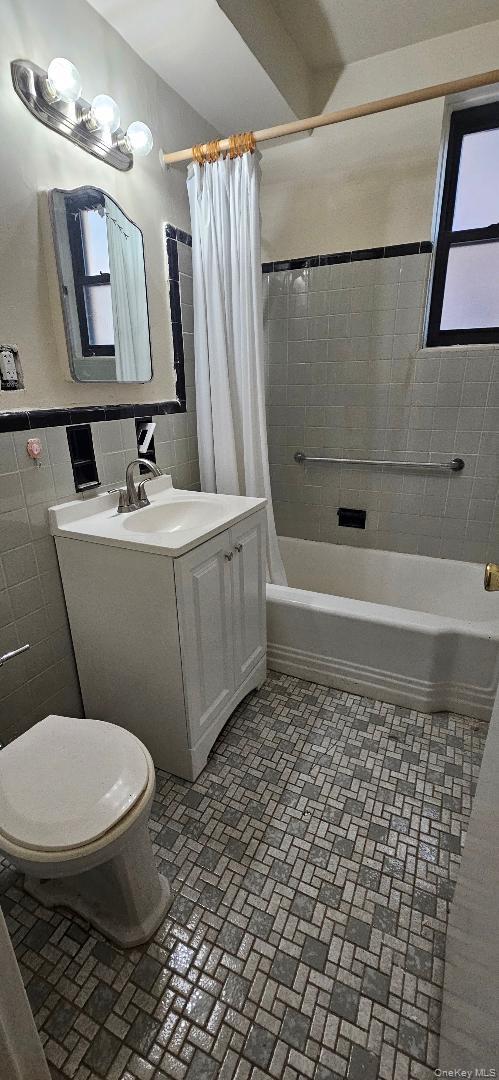 103-25 68th Avenue 4E - Photo 4