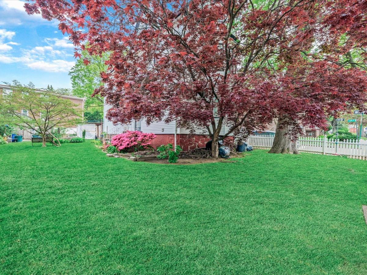 123-19 7 Avenue, College Point, New York image 22