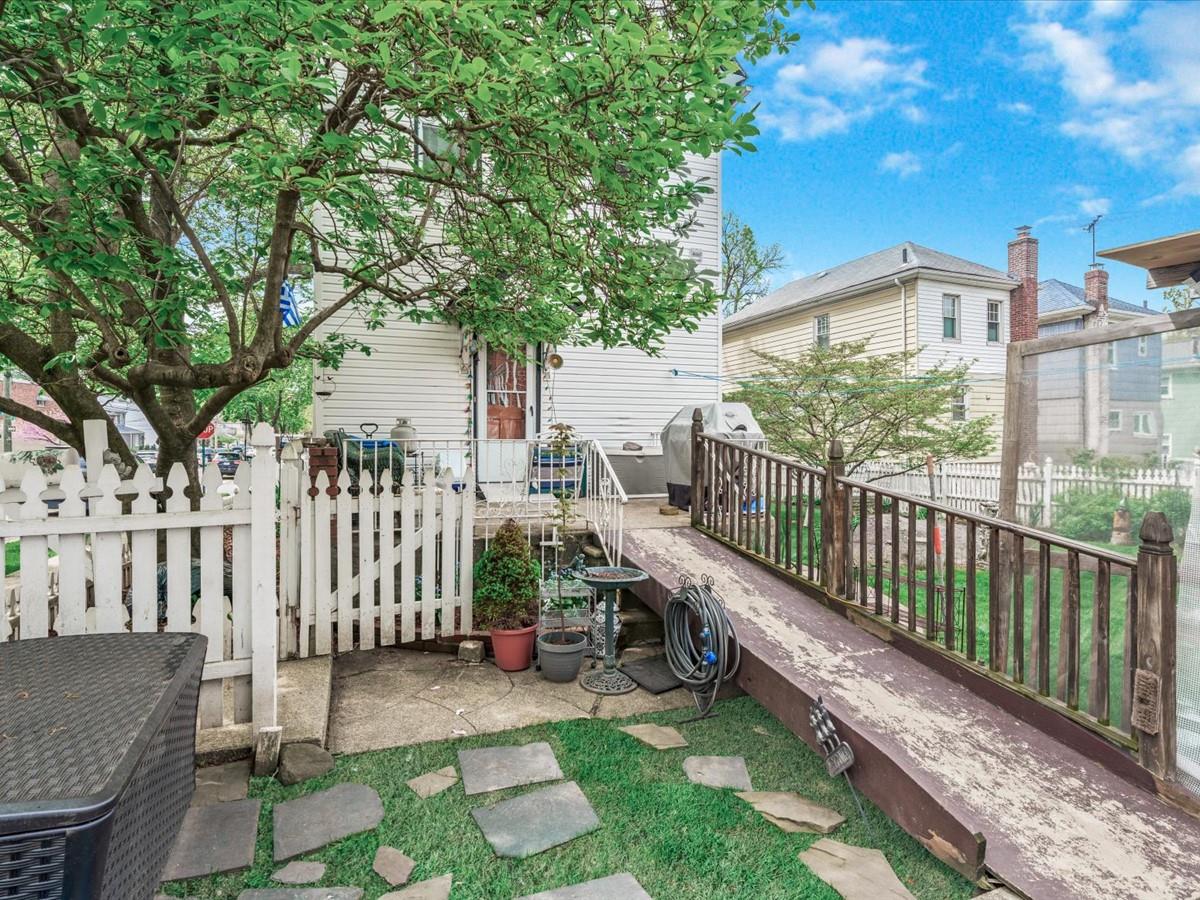 123-19 7 Avenue, College Point, New York image 7