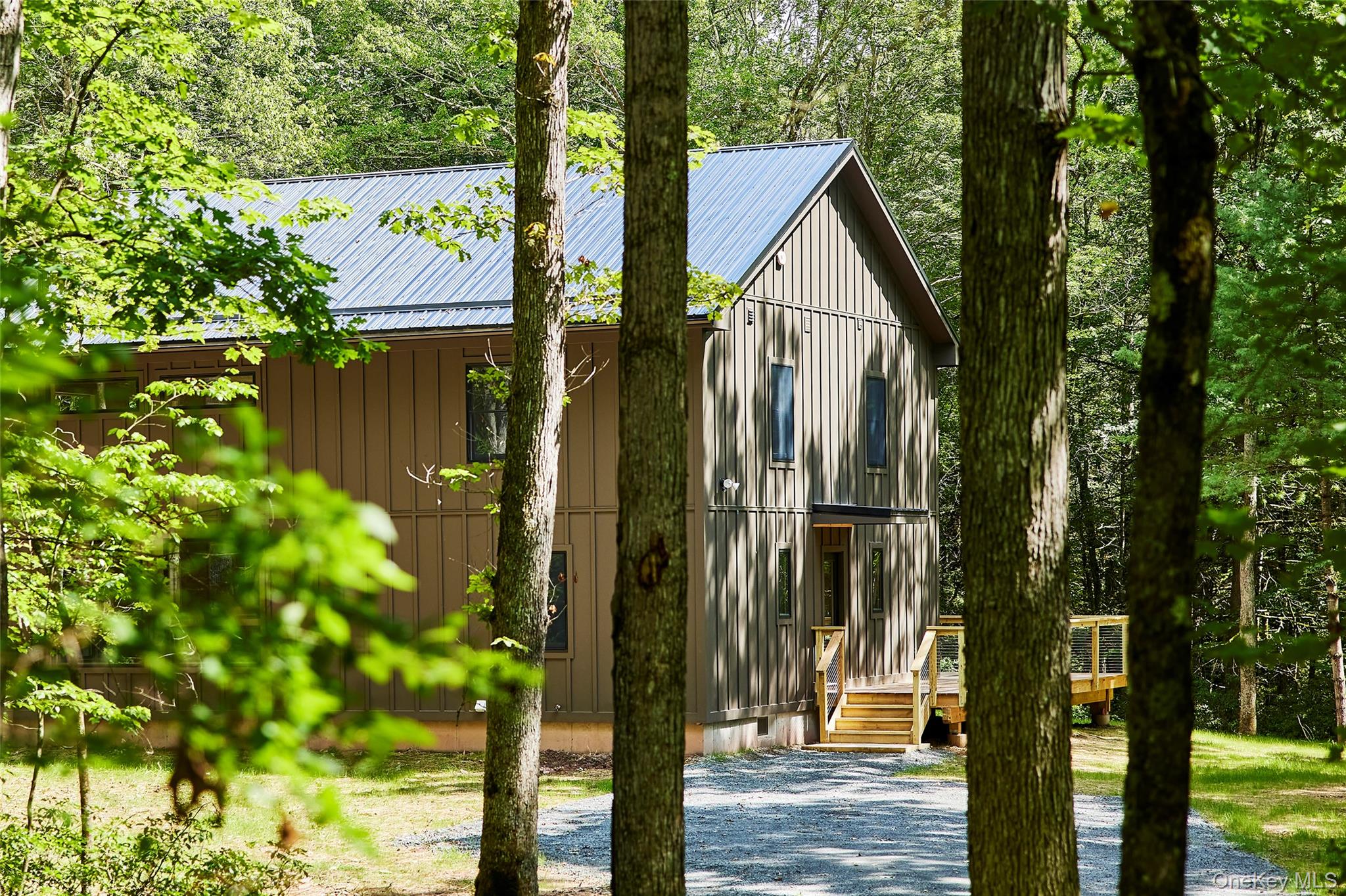 3 Brook Drive