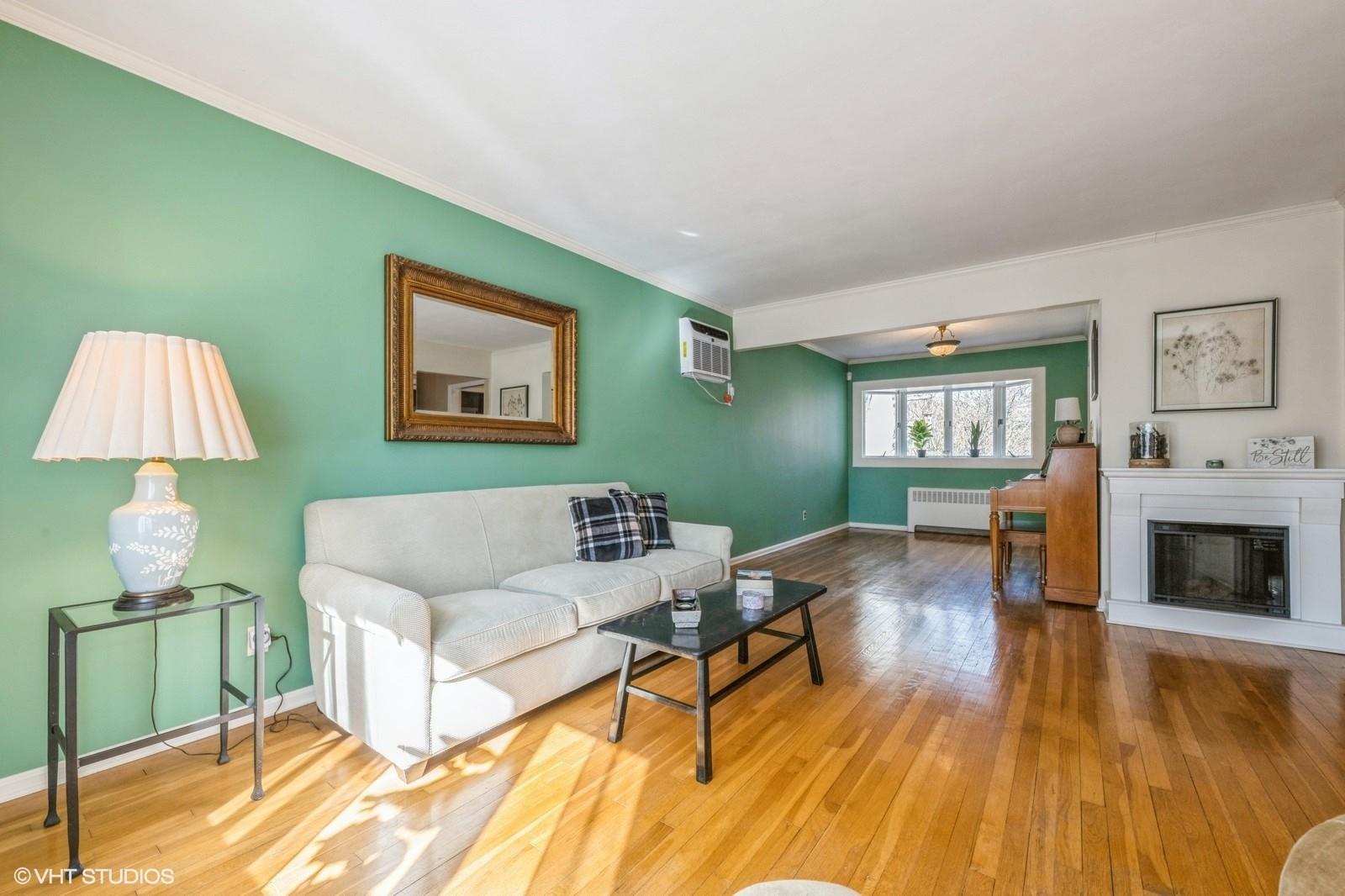 2645 Elm Drive, North Bellmore, New York image 6