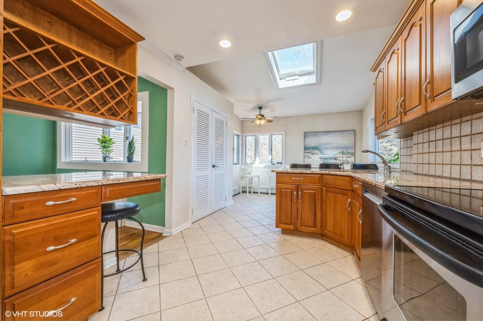 2645 Elm Drive, North Bellmore, New York image 10