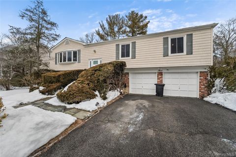 Homes For Sale - 3 Greentree Drive<br/> Scarsdale, NY 10583