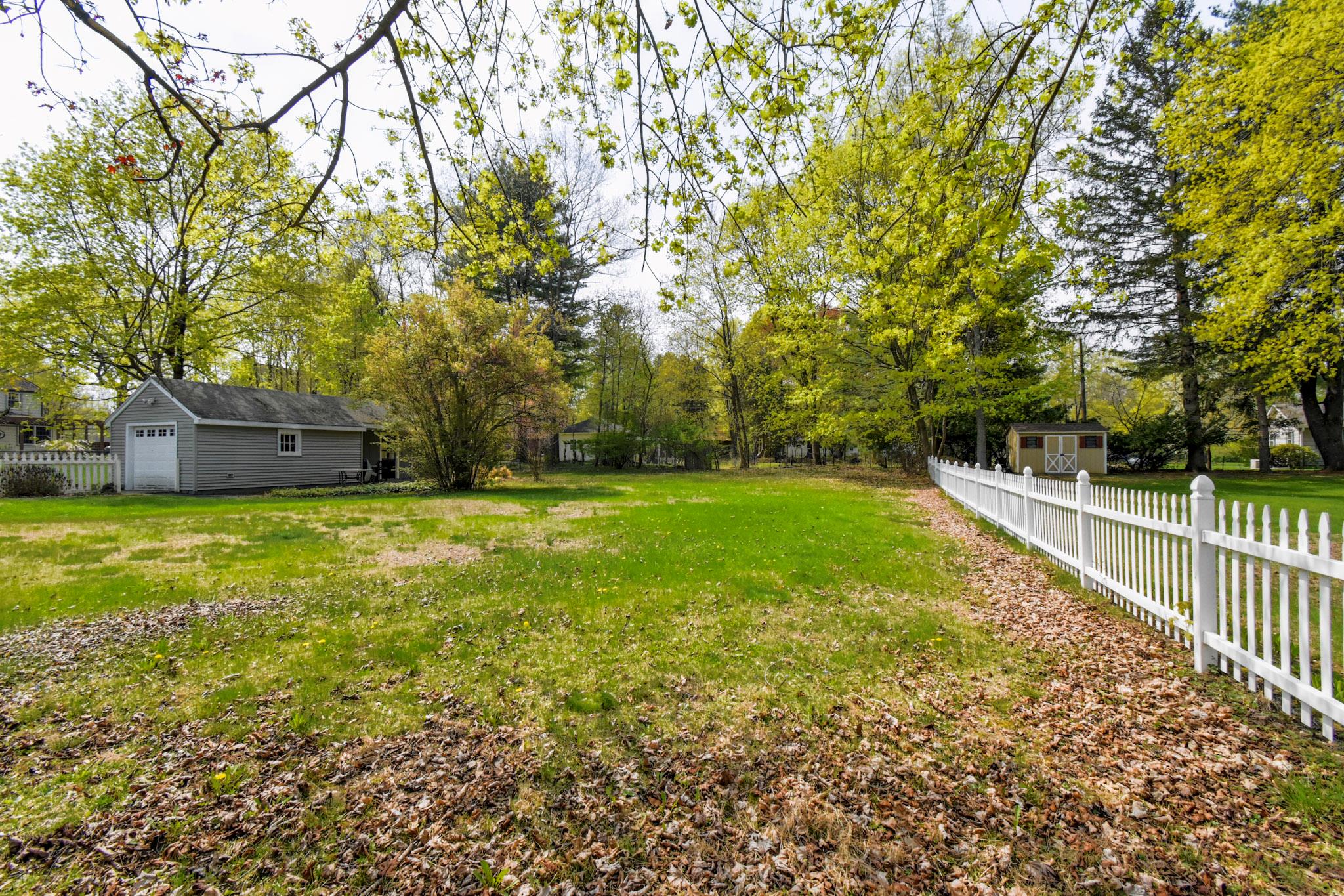 2 Park Avenue, Red Hook, New York image 31