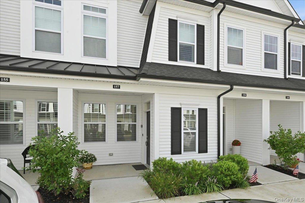 Photo of 157 August Circle, East Northport, NY 11731 (MLS # 1049878)