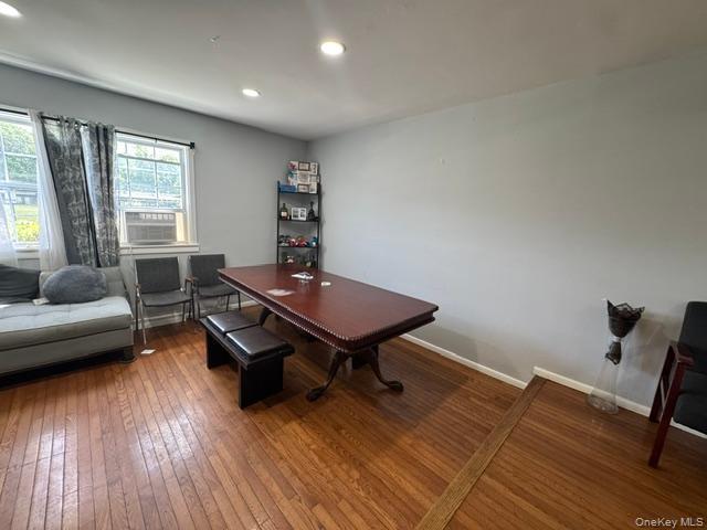 325 West Street