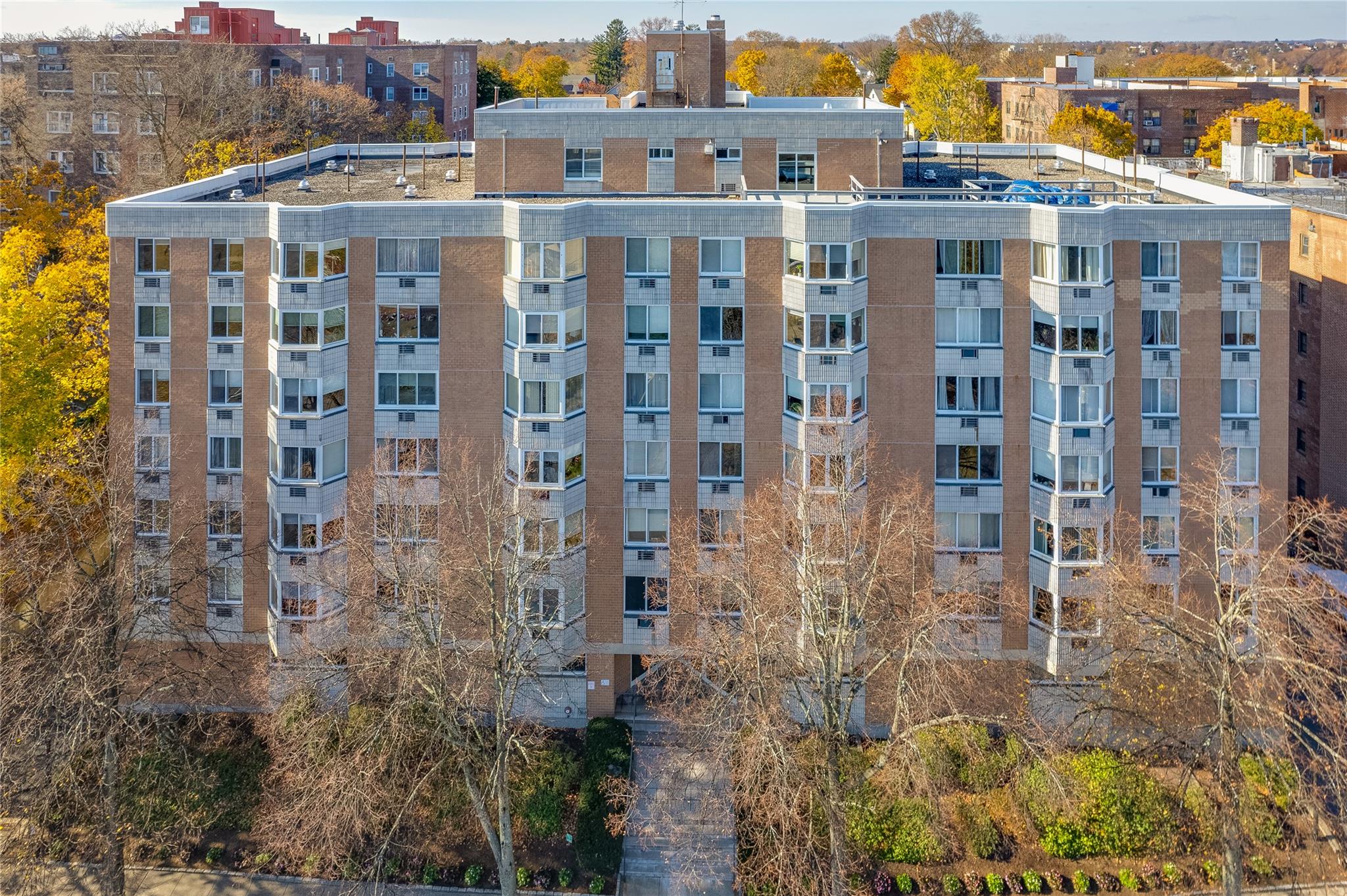 14 Nosband Avenue #1J, White Plains, New York image 1