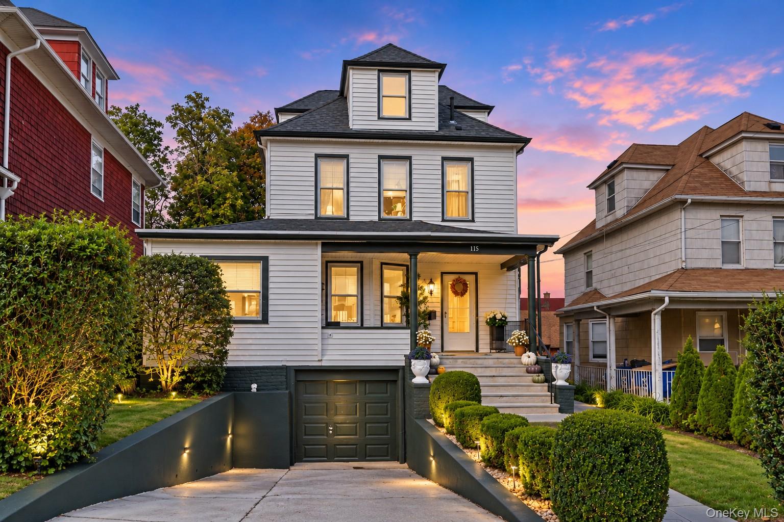 115 Coligni Avenue
