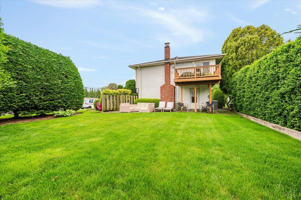 2083 Oliver Way, Merrick, New York image 20