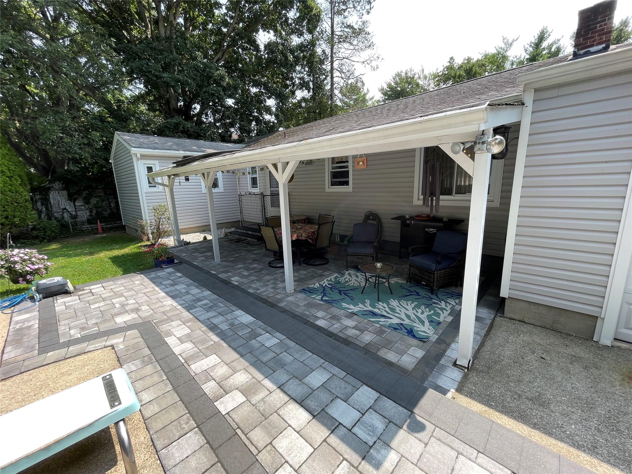 45 Erlanger Boulevard, North Babylon, New York image 29