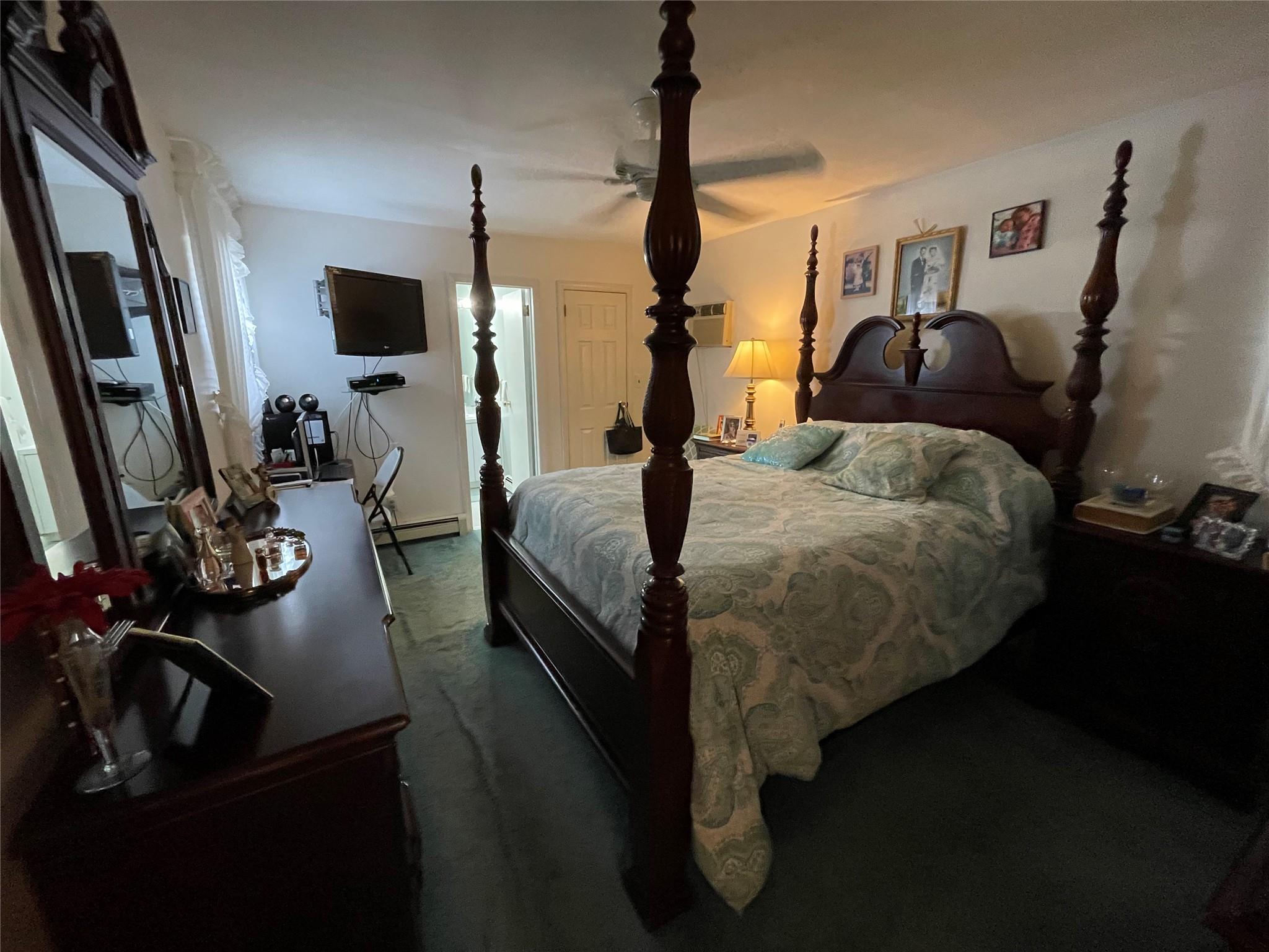 45 Erlanger Boulevard, North Babylon, New York image 21