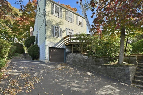 Photo of 36 Cedarwood Drive, Huntington Station, NY 11746 (MLS # 1065850)