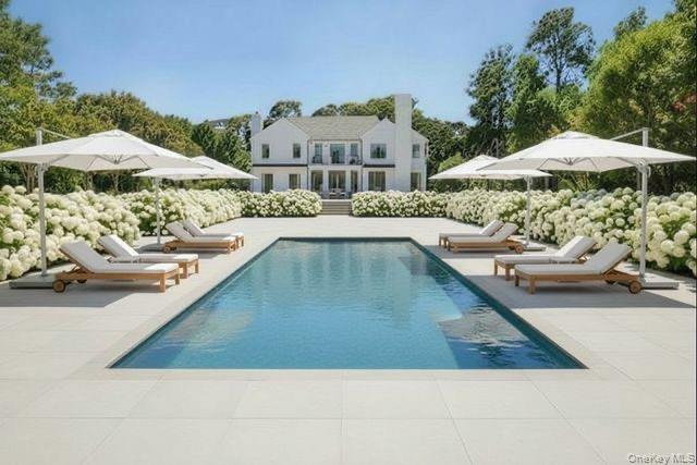 Lloyd Harbor, New York 11743, United States, 5 Bedrooms Bedrooms, ,7 BathroomsBathrooms,Residential,Active,219559