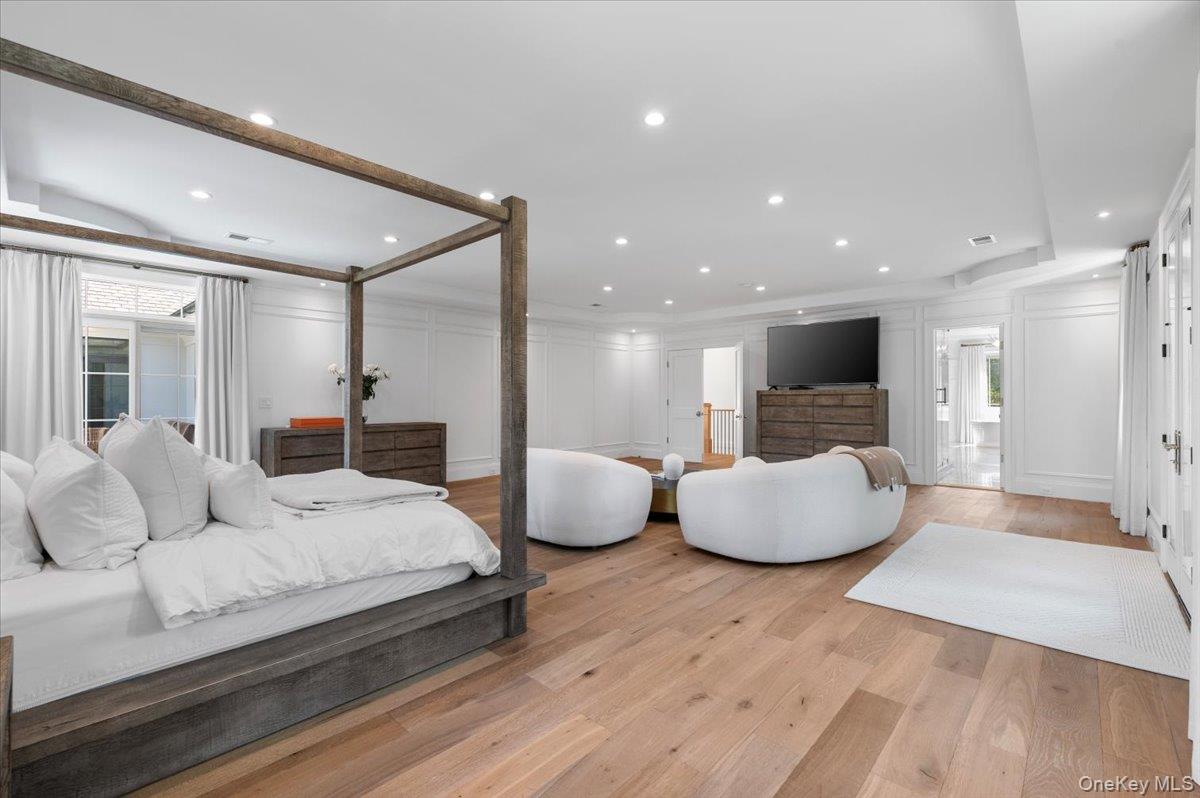 Lloyd Harbor, New York 11743, United States, 5 Bedrooms Bedrooms, ,7 BathroomsBathrooms,Residential,Active,219559