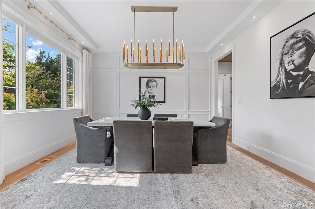 Lloyd Harbor, New York 11743, United States, 5 Bedrooms Bedrooms, ,7 BathroomsBathrooms,Residential,Active,219559