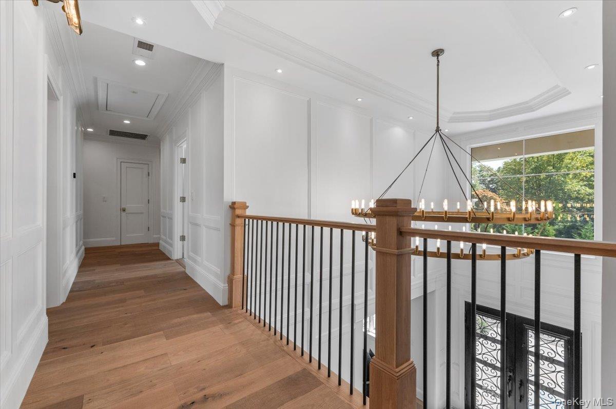 Lloyd Harbor, New York 11743, United States, 5 Bedrooms Bedrooms, ,7 BathroomsBathrooms,Residential,Active,219559