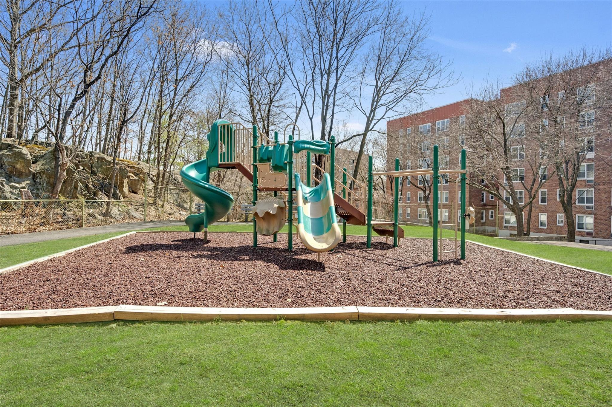 100 W Dehaven Drive #612, Yonkers, Florida image 22