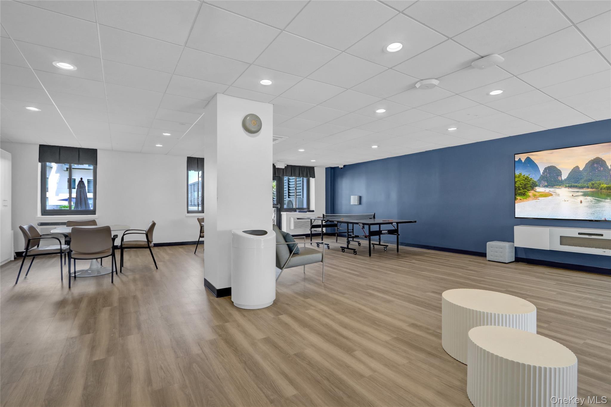 Long Beach, New York 11561, United States, 1 Bedroom Bedrooms, ,2 BathroomsBathrooms,Residential,Active,226039